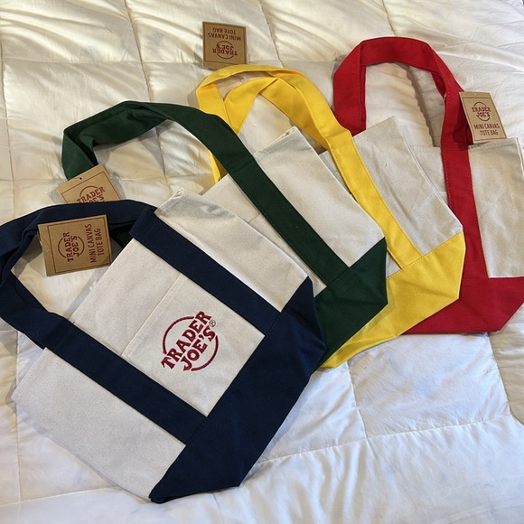 Set of 4 Trader Joe’s Mini Tote bags - Picture 3 of 3